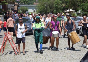 Segurança e tranquilidade levam 10 mil foliões ao Carnaval de Paranapiacaba