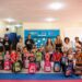 Jéssica Roberta entrega kits escolares na entidade Dr. Klaide em Santo André