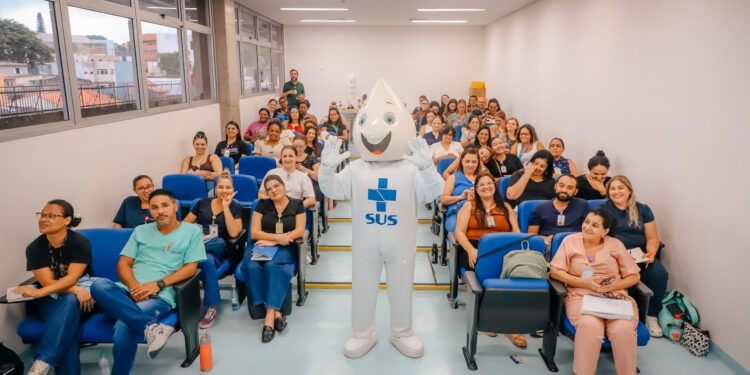Para ampliar cobertura imunológica, São Bernardo qualifica profissionais das salas de vacina