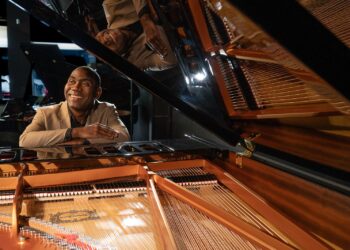 Pianista celebra compositoras brasileiras em espetáculo no Teatro Municipal de Santo André