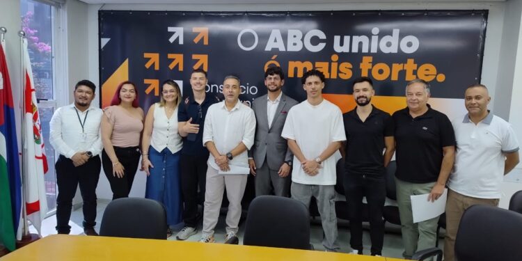 Grande ABC inicia missão internacional com delegação da Colômbia