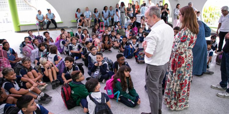 São Caetano lidera ranking regional no desempenho educacional no Saresp em 2025