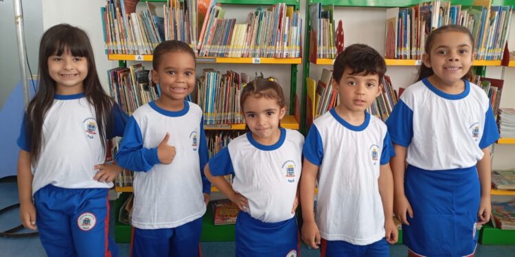 Mauá inicia esta semana entrega de uniformes escolares