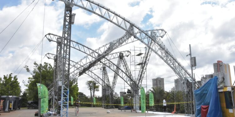 Parque Central recebe revitalização da concha acústica e da praça de eventos