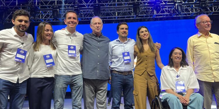 Paulo Serra diz estar “pronto e à disposição para projeto maior” no estado de SP