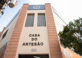 Cultura de São Caetano entrega recursos arrecadados pela Casa do Artesão ao Fundo Social