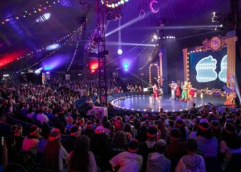 Jéssica Roberta leva 500 crianças de instituições para sessão exclusiva do Circo Patati Patatá