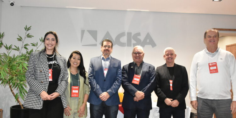 Associados da ACISA ganham novas soluções empresariais
