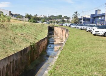 Governo de São Paulo levará exemplo do programa Água Limpa, Córrego Vivo para todo o estado