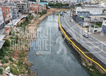 Para construir ponte junto ao Ribeirão dos Meninos, BRT-ABC faz obras de desassoreamento