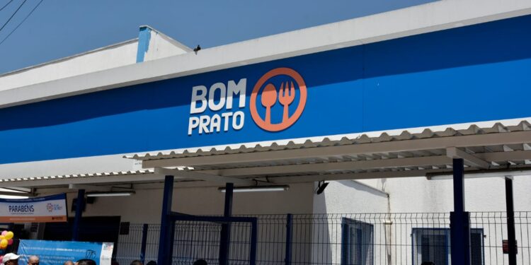 Unidades do Bom Prato no ABC promovem caravanas de saúde
