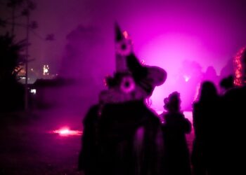 Misticismo e cultura se misturam na 21ª Convenção de Bruxas e Magos de Paranapiacaba