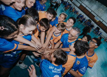 São Bernardo entrega novos uniformes e resgata protagonismo do handebol
