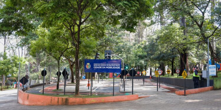 São Caetano realiza várias ações de segurança no trânsito durante o Maio Amarelo