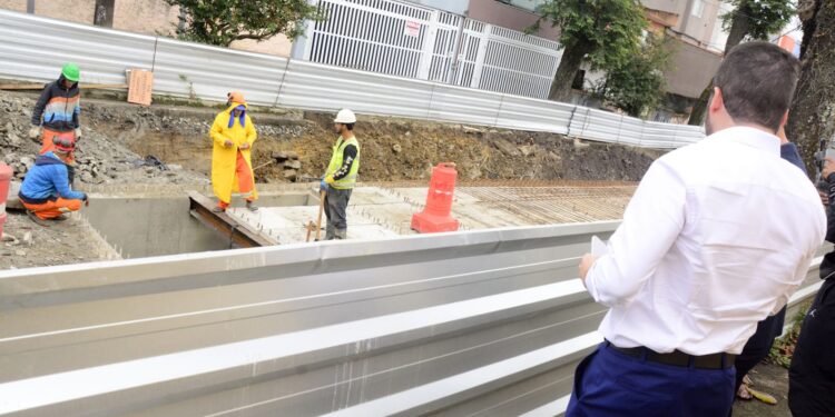 Obras de microrreservatórios avançam na Vila Pires, em Santo André