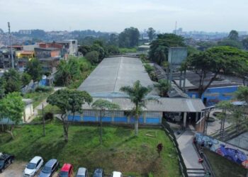 Escolas de Diadema começam a receber placas solares para geração de energia
