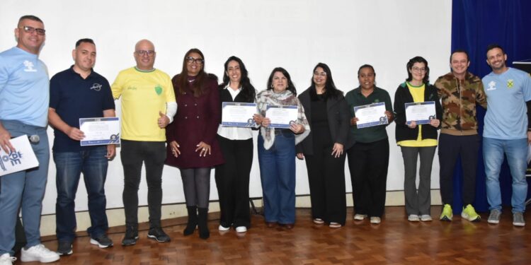 Santo André celebra vice-campeões dos Jogos da Melhor Idade com café da manhã e certificados