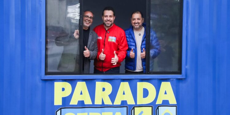 Mauá recebe contêineres que servirão como ponto de apoio para trabalhadores de aplicativos