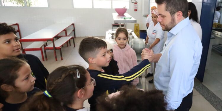 Gestão Gilvan Ferreira consolida Santo André como referência nacional em alimentação escolar
