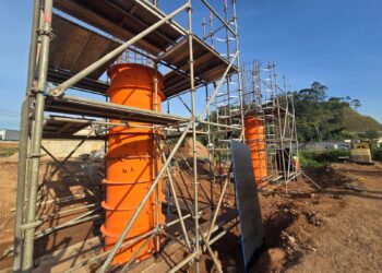 Obras do viaduto estaiado avançam com execução dos pilares de sustentação da estrutura