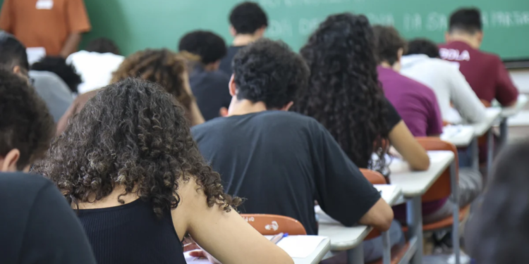 Provão Paulista Seriado: confira edital com 15,8 mil vagas para ensino superior público