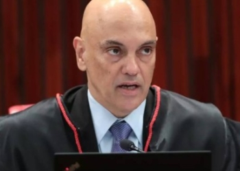 Moraes nega visita de filhos a Jair Bolsonaro no Dia dos Pais