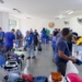 ‘Cabide Solidário Itinerante’ de São Bernardo leva peças de roupas a trabalhadores da Cooperluz