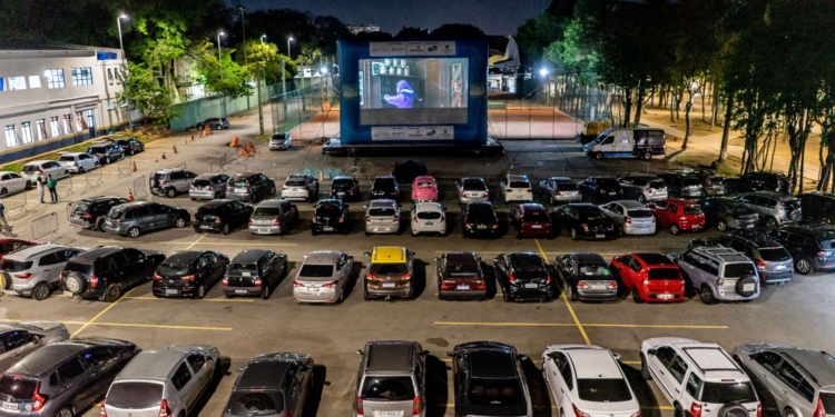 Paço de Santo André terá sessões de cinema drive-in em setembro