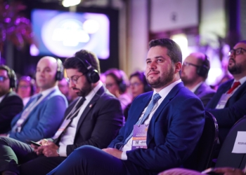 Gilvan leva experiências de Santo André sobre IA ao maior evento jurídico do Brasil, em Porto Alegre