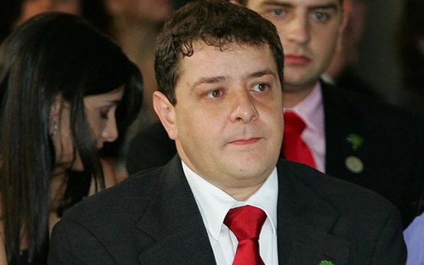 PF encontra mensagens de Lulinha sobre negócios com lobista investigada