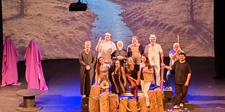 Espetáculo da Feasa, “O Santo Milagroso” sobe ao palco do Teatro Municipal de SA