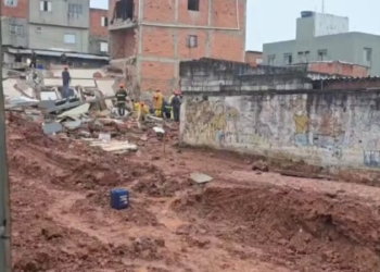 Prédio residencial desaba e deixa quatro feridos em São Bernardo