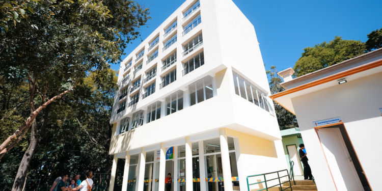 São Bernardo implanta novo Centro Turístico com entrega de réplica do Hotel Amazonas
