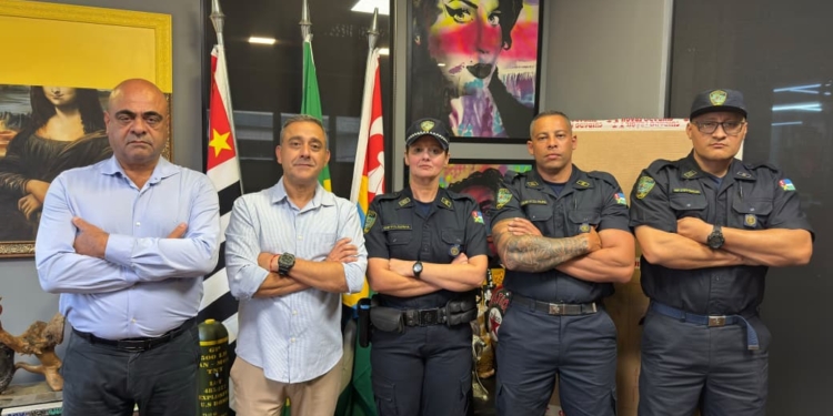 Sandra Elena da Silva assume o comando da GCM de Ribeirão Pires