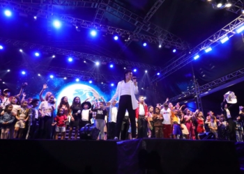 Quermesse de Mauá com Rodrigo Teaser recebe mais de 30 mil pessoas no domingo
