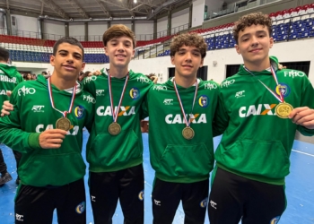 Quarteto de São Bernardo é campeão com a Seleção Brasileira Infantil Masculina de handebol