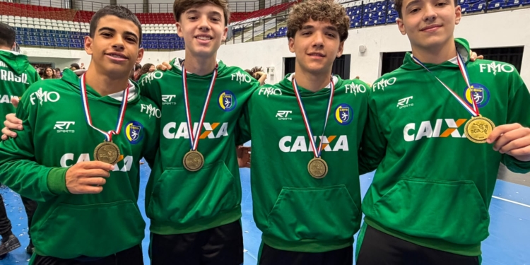 Quarteto de São Bernardo é campeão com a Seleção Brasileira Infantil Masculina de handebol