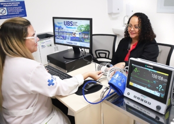 Diadema implanta serviço de mensagens para combater faltas em consultas