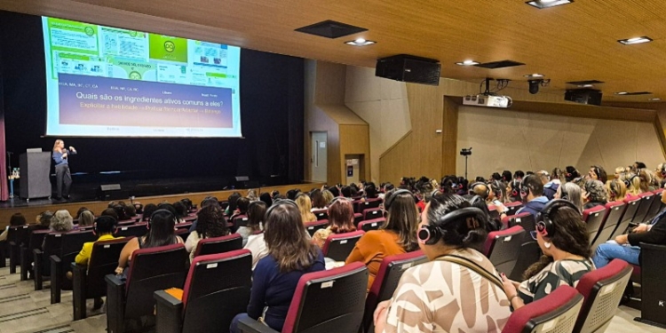 Mês da Primeira Infância tem início em Diadema com palestra de professora de Harvard