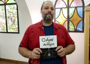 Casa da Palavra recebe lançamento de livro “O axé dos antigos”