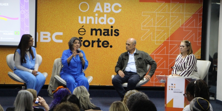 Consórcio ABC debate com Governo Federal projeto de proteção às mulheres