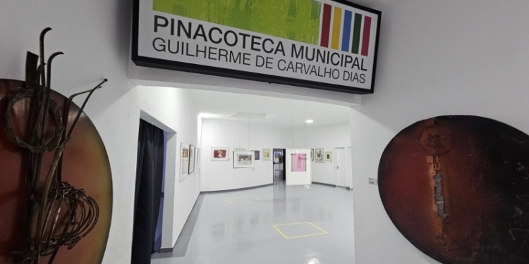 Pinacoteca de Ribeirão Pires recebe duas novas exposições nesta quinta-feira