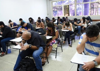 Encceja 2026 terá provas neste domingo em todo o país