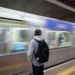 Metrô de SP aposenta bilhete magnético após 52 anos