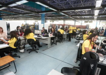 Saiba como procurar emprego com o Poupatempo