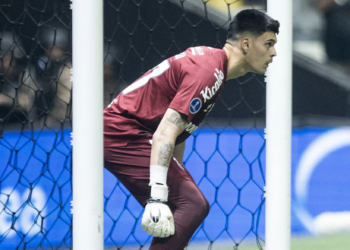 Santos não terá Brazão até o fim de 2026 por cirurgia no ombro