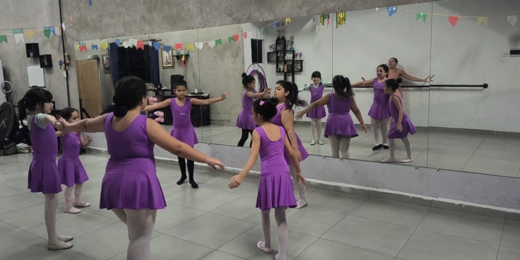 Mauá traz dança, música e stand up na Agenda Cultural
