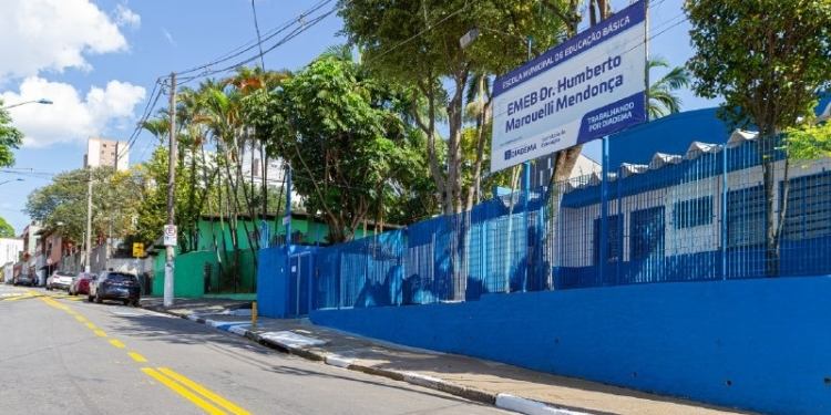 Programa Escola Bonita entrega 17ª escola reformada em Diadema