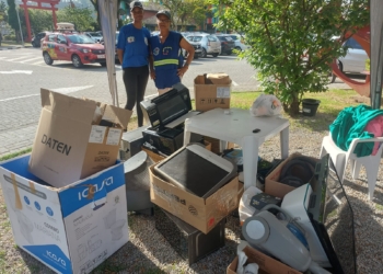 Ribeirão Pires promoveu Drive-Thru de Lixo Eletrônico no Paço