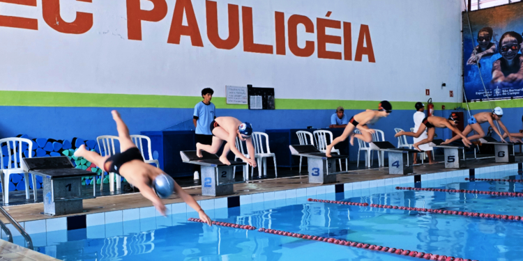Etapa de atletismo dos Jogos Escolares de SBC reúne 500 estudantes na Arena Caixa